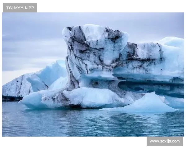 冬日湖边的宁静与沉思 感受冰雪覆盖下的心灵净化与自然之美